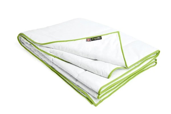 Blackroll Recovery Blanket - 4-Jahreszeiten-Bettdecke mit PrimaLoft®-Technologie - A002496