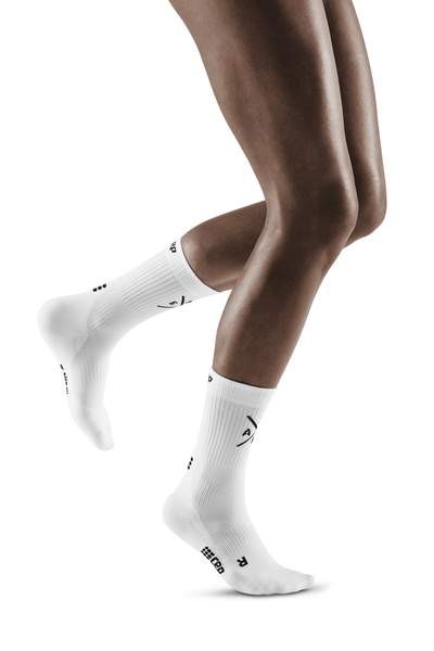 CEP XTRA MILE Mid Cut Socks Damen Kompressions-Laufsocke - Weiß WP4C7G