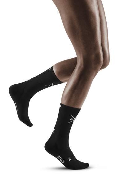 CEP XTRA MILE Mid Cut Socks Damen Kompressions-Laufsocke - Schwarz WP4CBG