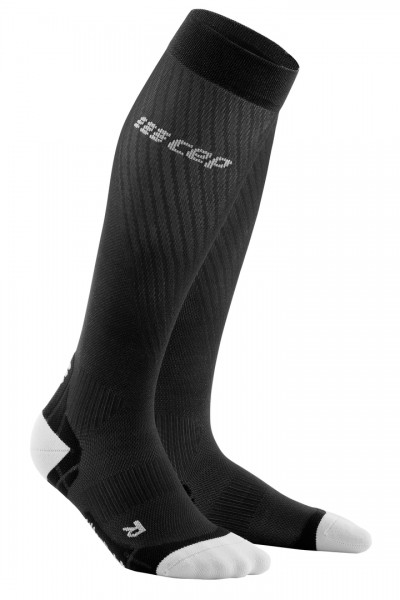 CEP - Run Ultralight Socks Herren | extra leichte, lange Kompressionssocke - Schwarz - WP50IY